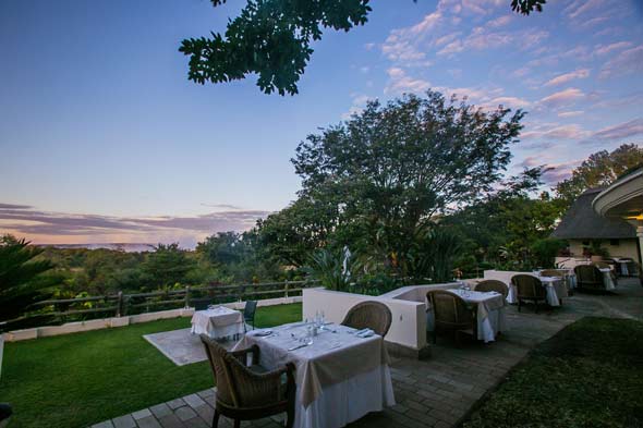 Explore-Travel-Africa-Victoria-Falls-Hotels-Ilala-Lodge