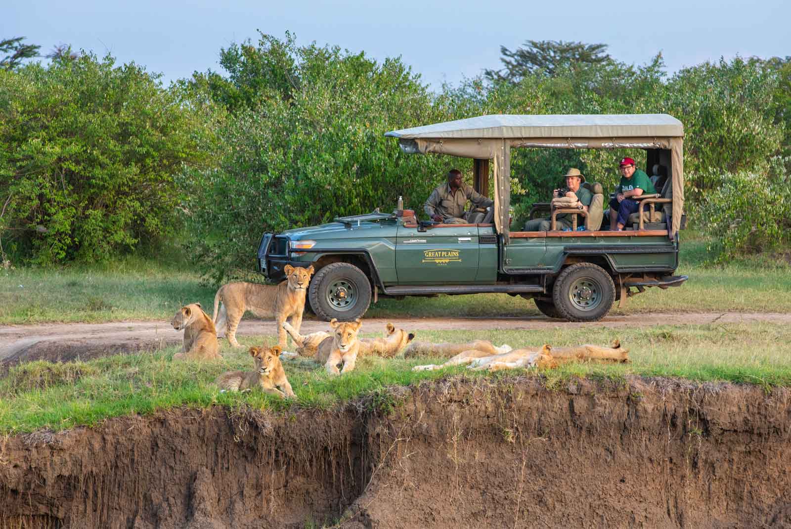 Explore & Travel Africa - Best of Kenya Safari by Great Plains