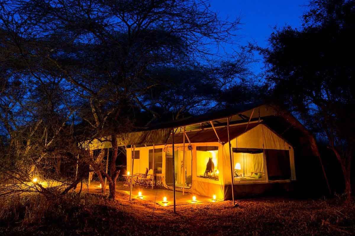 Explore and Travel Africa - Highlights of Kenya Safari Porini Amboseli Camp