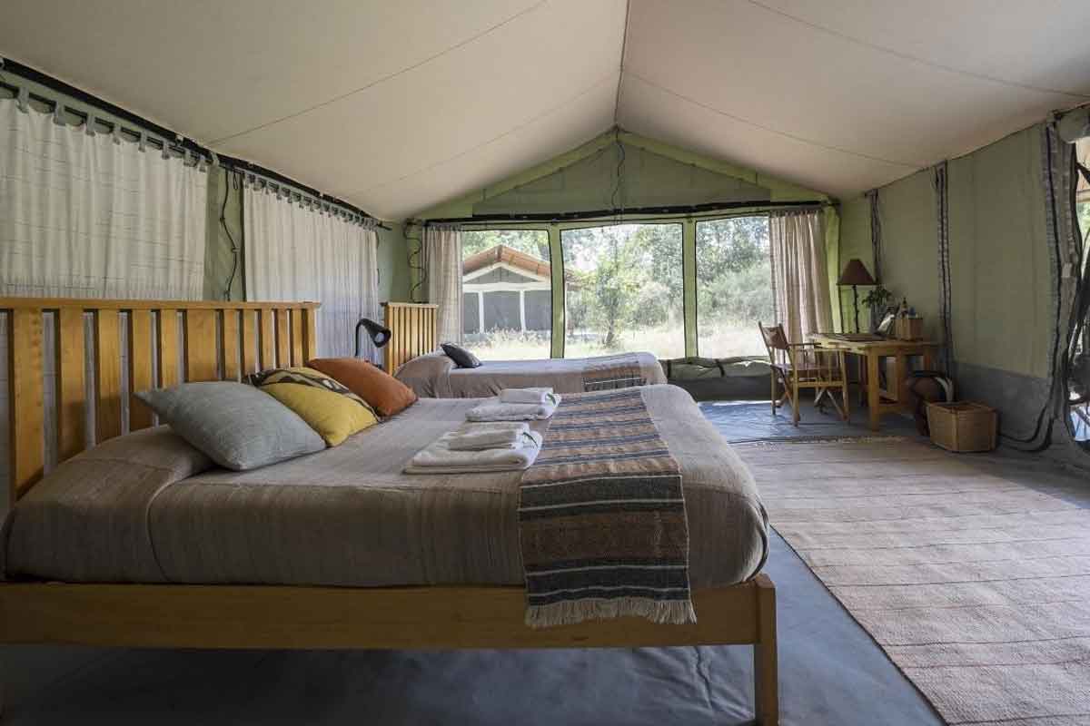 Explore and Travel Africa - Highlights of Kenya Safari Porini Lion Camp