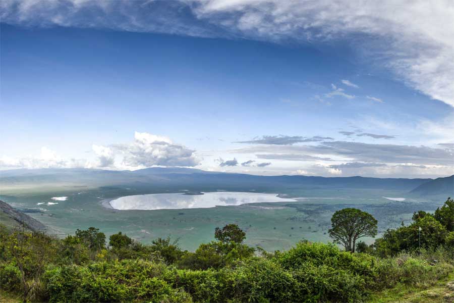 Tanzania-Safaris-Ngorongoro Crater
