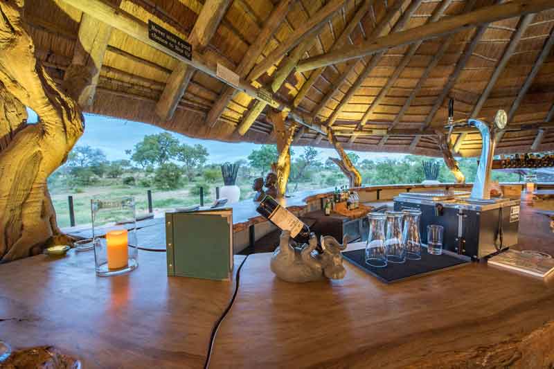 Top Timbavati Safari Lodges-Kambaku River Sands