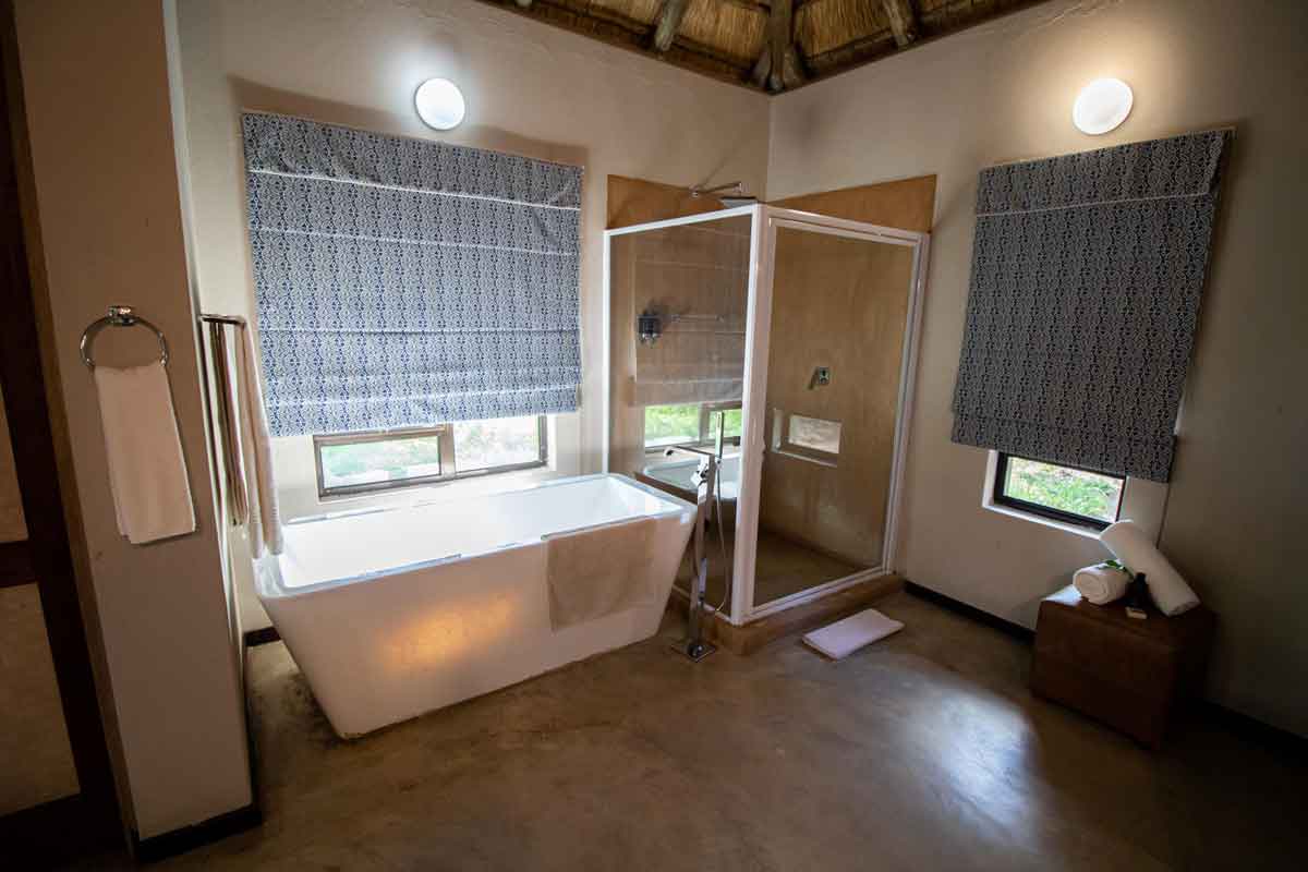 Affordable Kruger Park Safari - Xanatseni Private Camp 