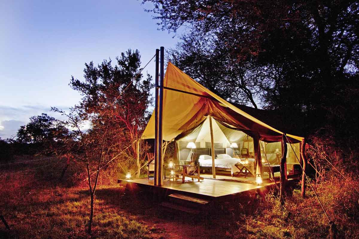 Rhino Walking Safaris Plains Camp