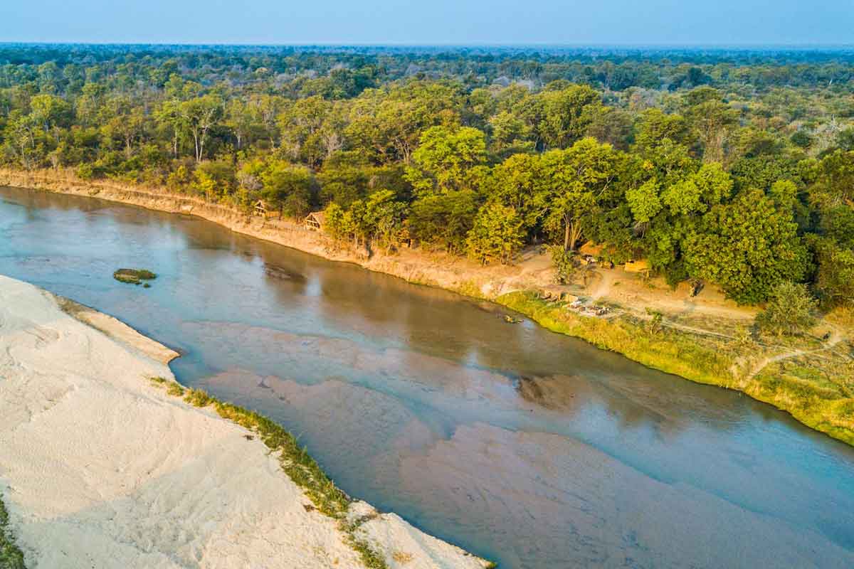 Zambia Safaris North Luangwa (1)