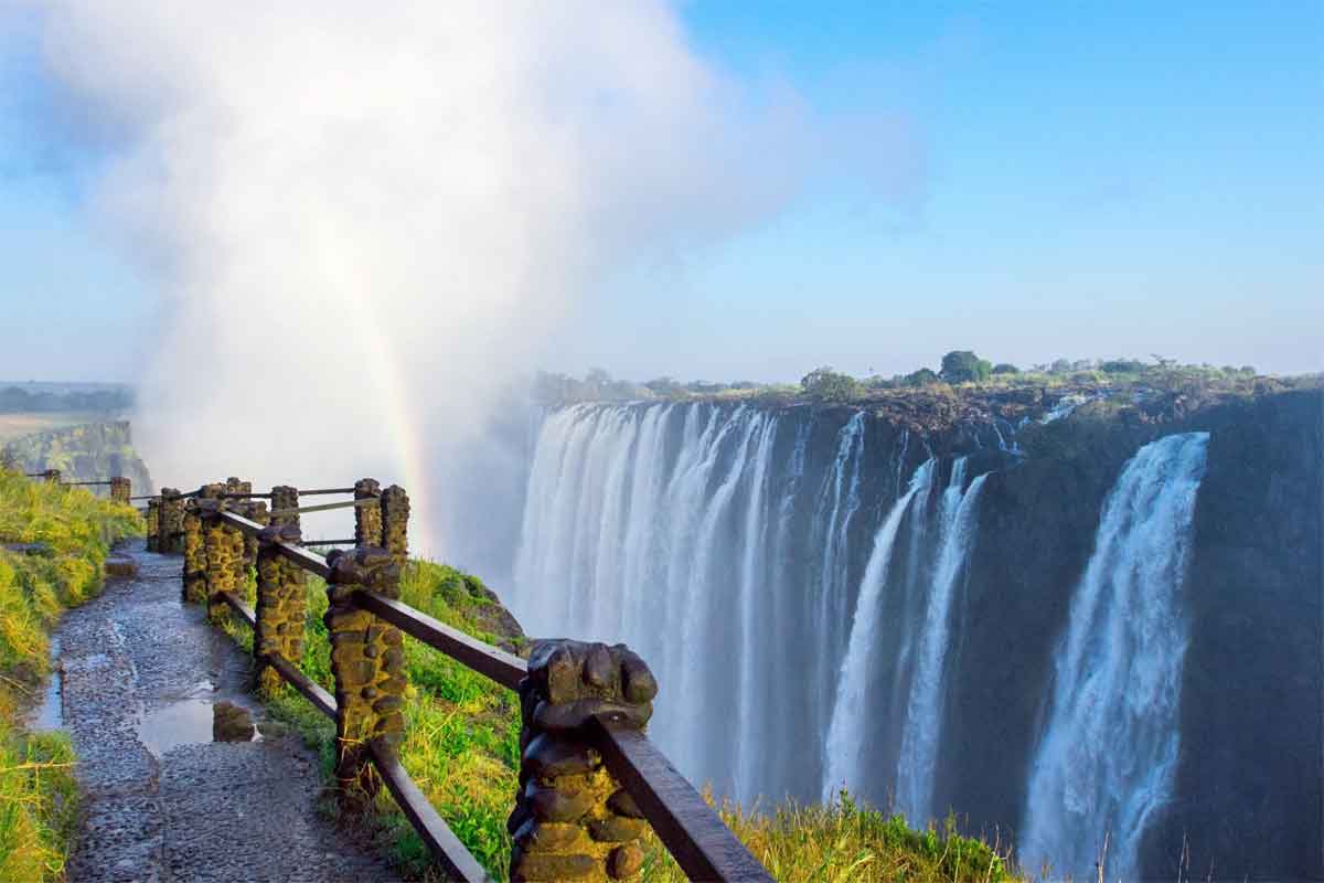 Zambia Safaris Victoria Falls Livingstone (1)