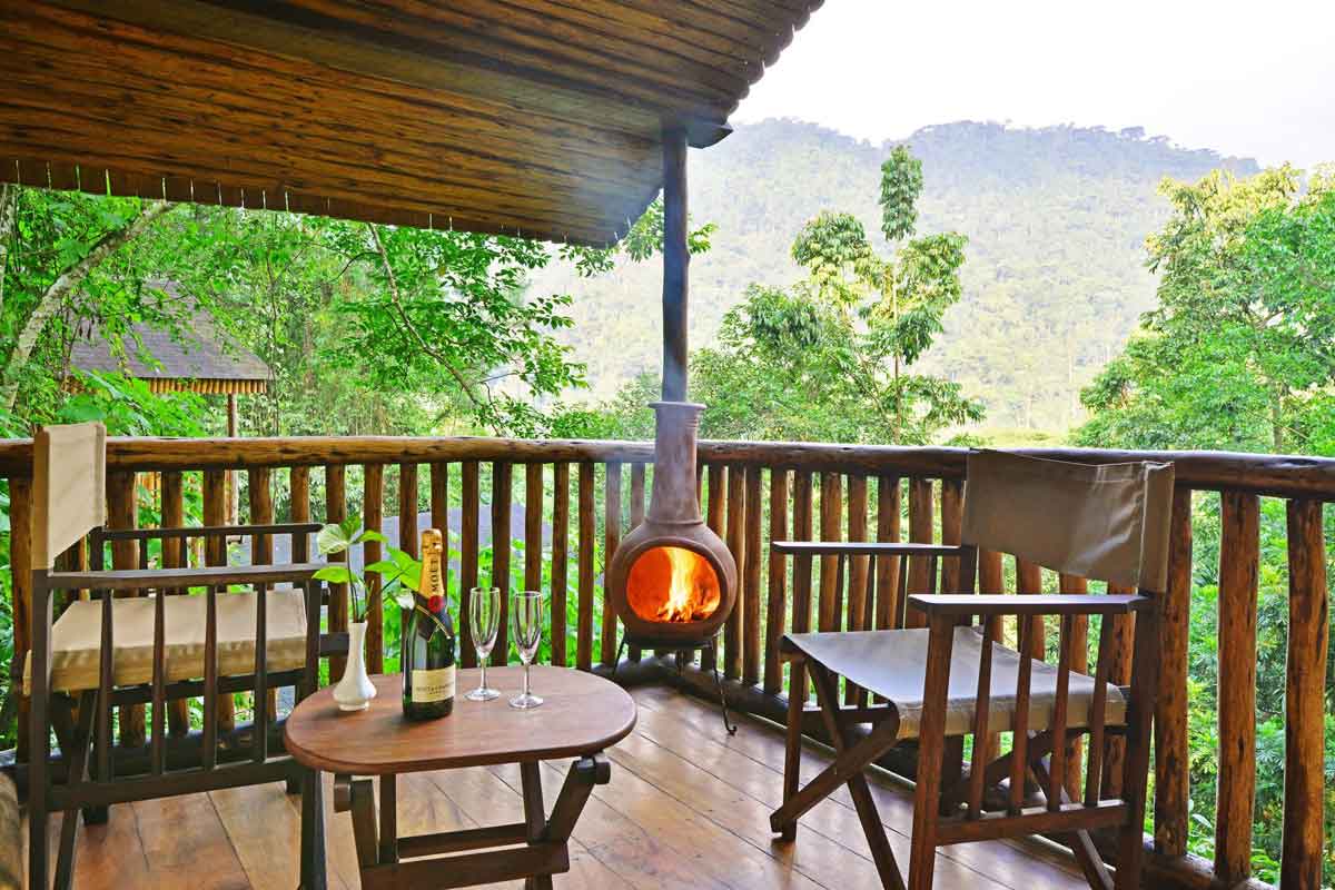 Classic Uganda Safari Buhoma Lodge