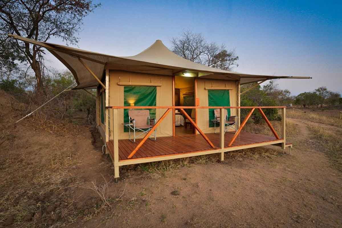 Top 12 Thornybush Safari Lodges - Tangala_safari_camp