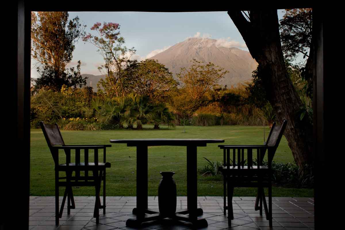 Ngorongoro and Serengeti Safari-Legendary-Lodge