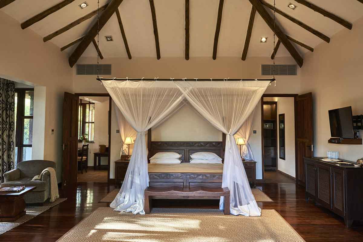 Ngorongoro and Serengeti Safari-Legendary-Lodge